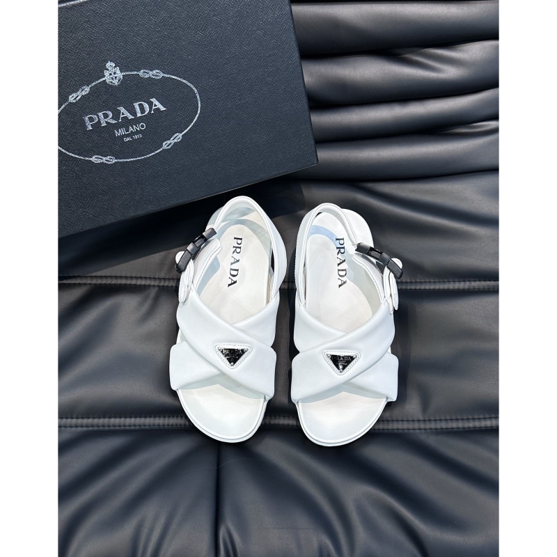 Pra*a slippers